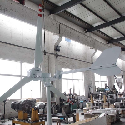 হোয়াইট হাই আউটপুট উইন্ড জেনারেটর 220V 70KW হোল হাউস উইন্ড টারবাইন কিট