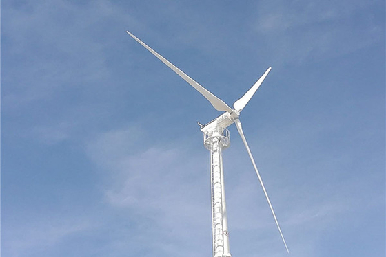 CE অফ গ্রিড উইন্ড জেনারেটর সিস্টেম 50KW IP54 উইন্ড টারবাইন জেনারেটর আউটপুট ভোল্টেজ 380V